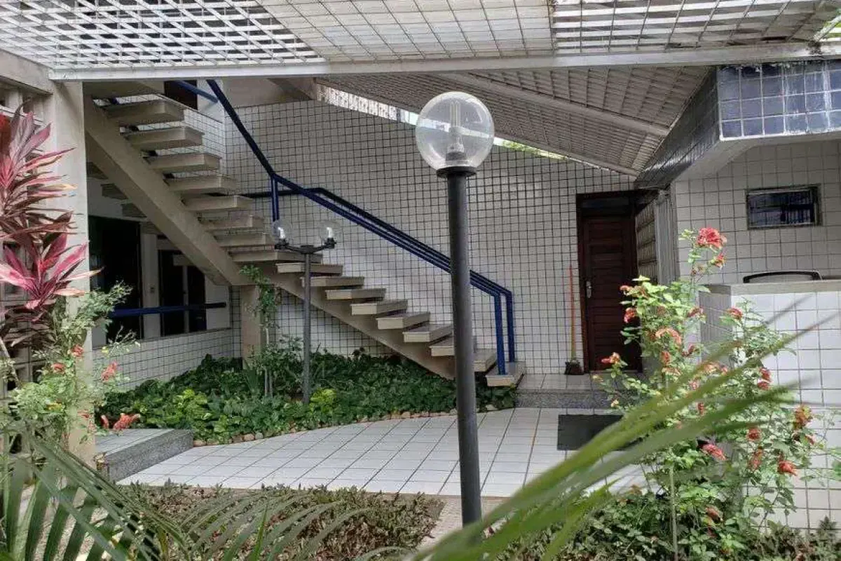 pe-recife-casa-forte-rua-laurindo-coelho-edificio-a-venda-6630d53d-1