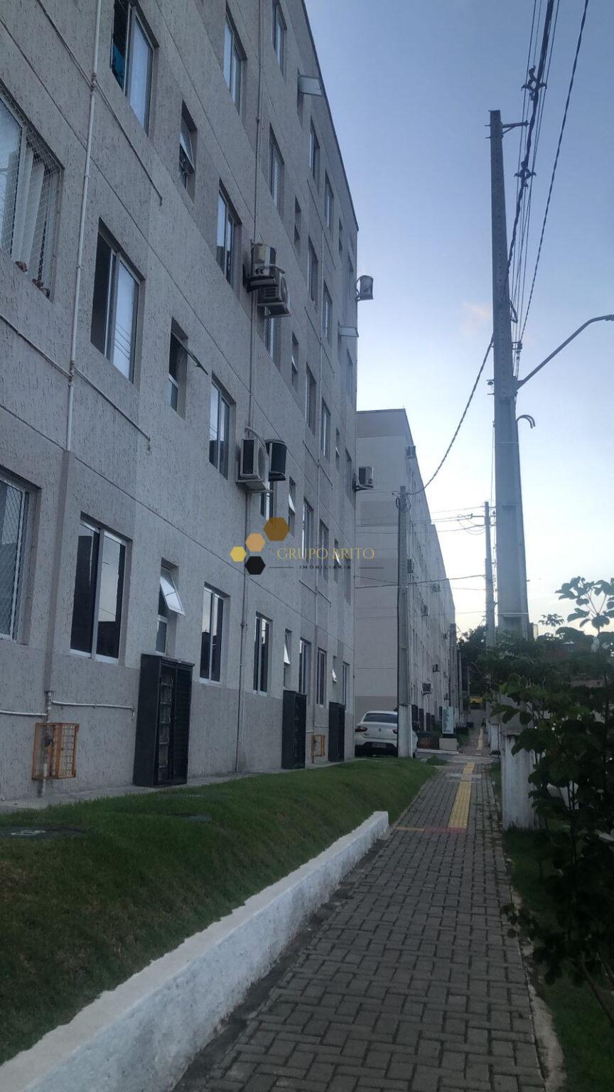 Apartamento Nascente, Ventilado e Semi-Mobiliado para Locação