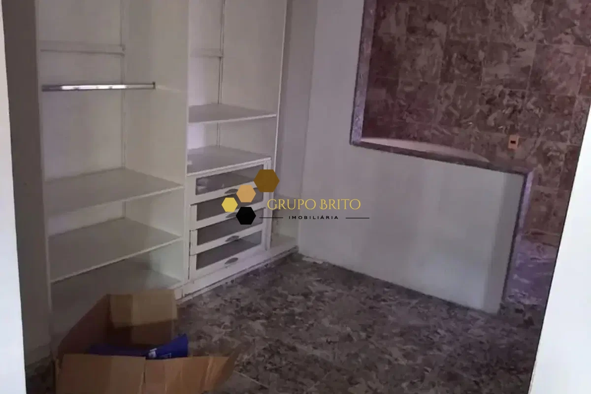 Casa / Sobrado 4 Quartos Candeias à Venda - Foto 16