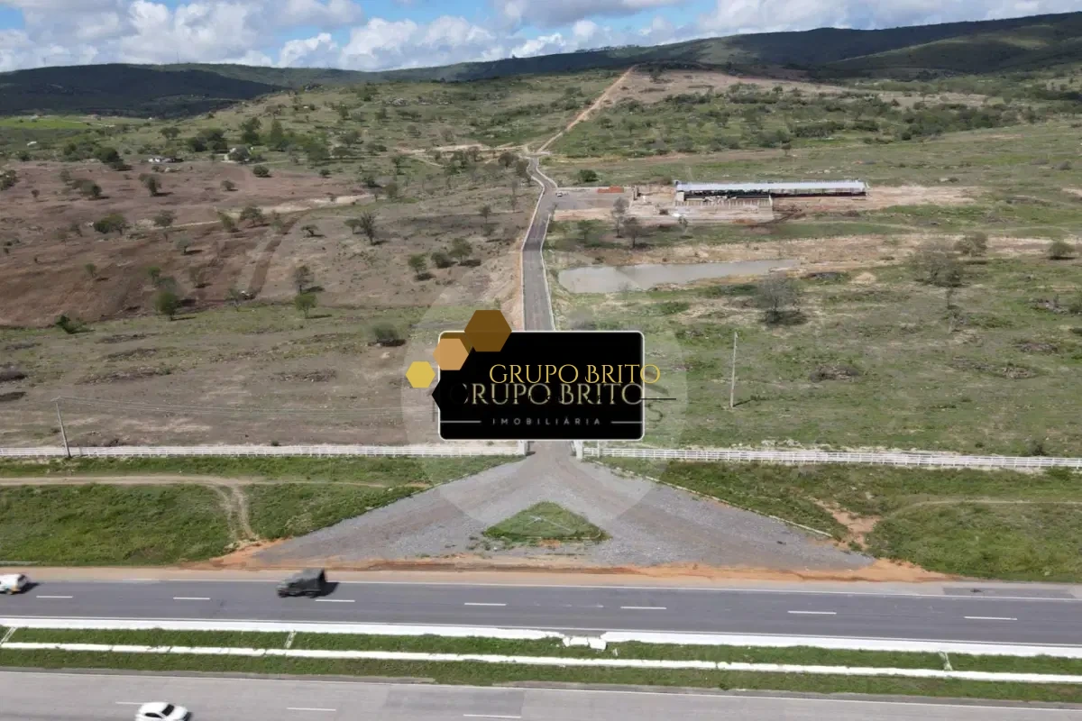 Fazenda 2 Salas Zona Rural à Venda - Foto 1